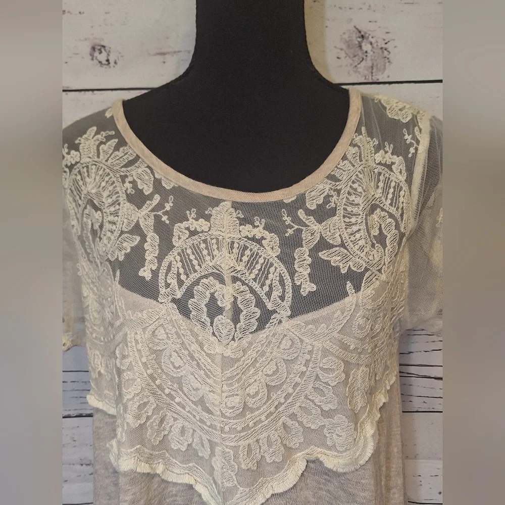 Altar’d State Cream Lace Boho Tunic Top Size Large #1462
